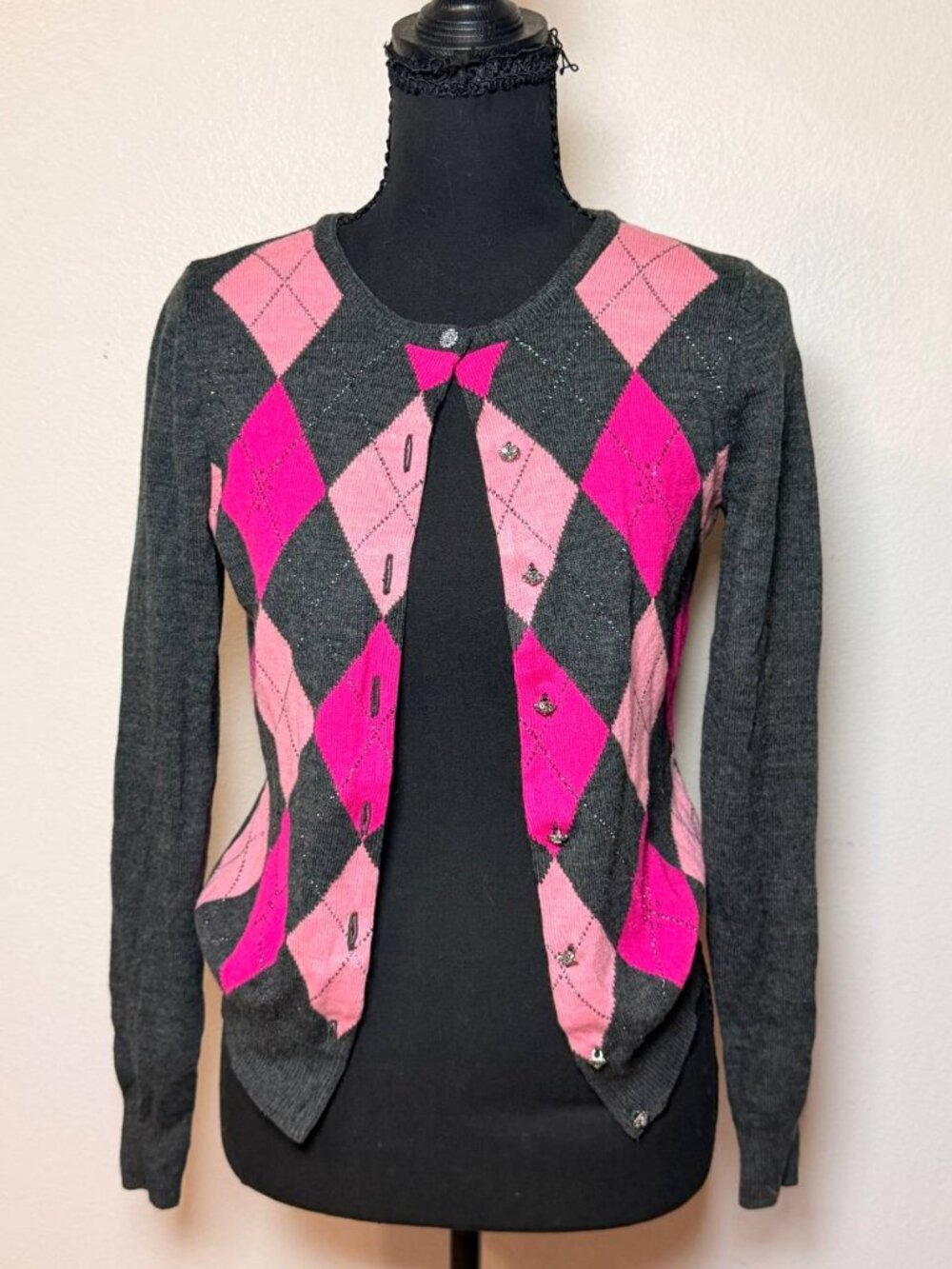 New York & Company Pink Gray Argyle Cardigan S Preppy Y2K Rhinestone Button Swea
